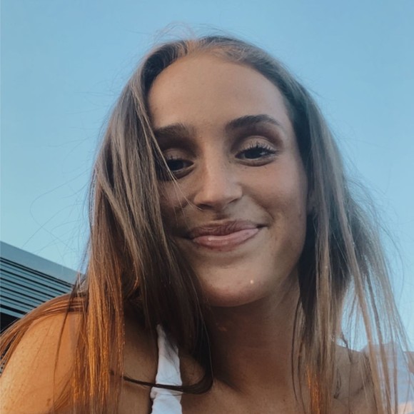 danalevine143